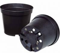 Pěstování sazenic - otvory na květináčích